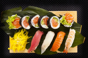The composition of nigiri sushi