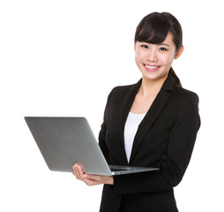 Businesswoman use of laptop