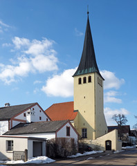 Fototapeta na wymiar Pfarrkirche in Irlahüll