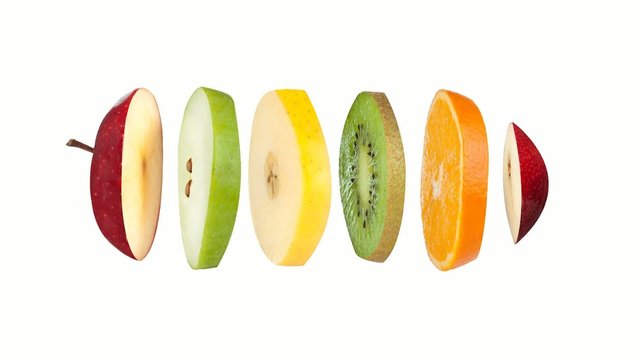 Fruits tranch&eacute;s anim&eacute;s sur fond blanc