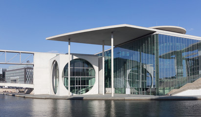 Obraz premium Bundeskanzleramt Berlin - Government building Germany