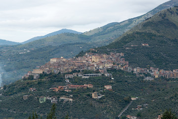 Fototapeta na wymiar Roccagorga vista da Maenza