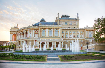 Fototapeta na wymiar Odessa National Academic Theater of Opera and Ballet
