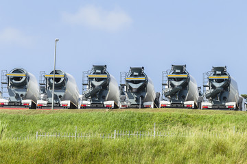 Concrete Cement Mixer Trucks
