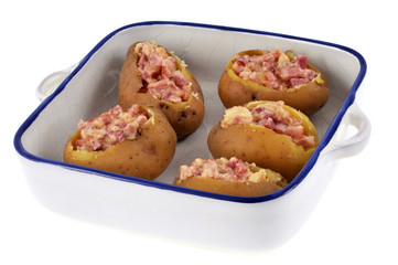 Pommes de terre farcies au fromage et lardons