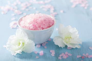 Obraz na płótnie Canvas spa aromatherapy set with azalea flowers and herbal salt