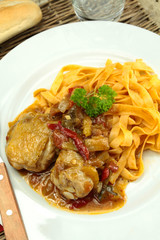 poulet basquaise et tagliatelles