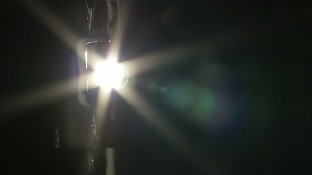 Cine projector light flickering