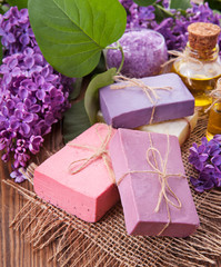 Obraz na płótnie Canvas The concept of aromatherapy - soap and flowers