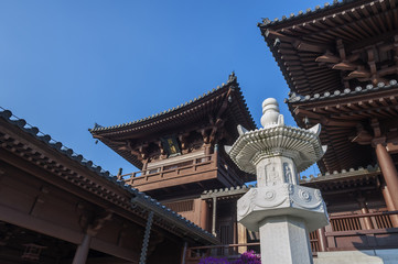Fototapeta na wymiar Roof Details of Chinese Temple in HongKong