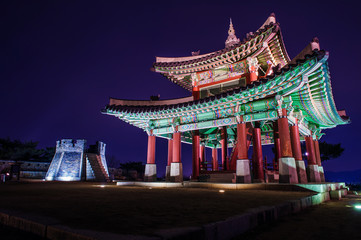 Fototapeta premium Hwaseong fortress in Suwon,Korea