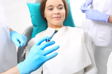Znieczulenie, wizyta u stomatologa