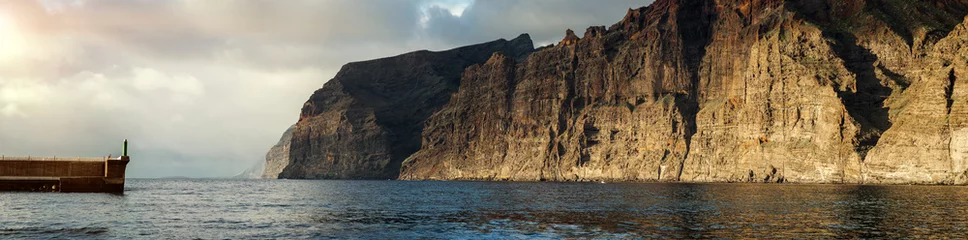 Foto auf Acrylglas Cliffs of Los Gigantes at sunset. Tenerife, Spain © Alex Tihonov