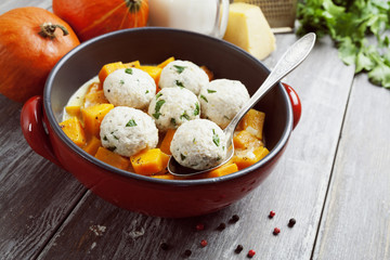 Baked pumpkin and chicken meatballs