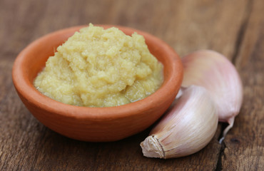 Fresh crushed ginger with garlic