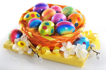 Bunter Osterkorb