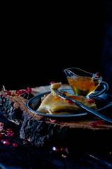 Staple of yeast pancakes