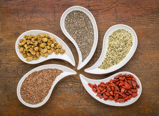 superfood collection in teardrop bowls