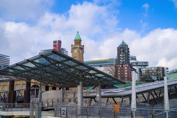 Übergang Landungsbrücken Hamburg