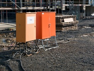 Stromverteiler auf einer Baustelle