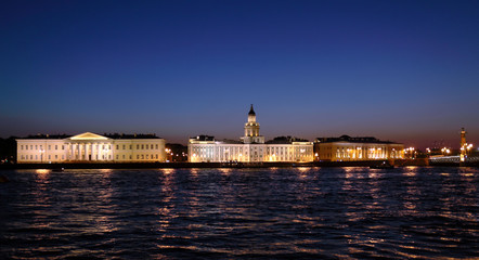 Fototapeta na wymiar Kunstkamera and Neva, Saint Petersburg.