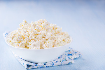 Cottage cheese in white bowl