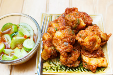 Fried fish cake with squid (Tod Mun).