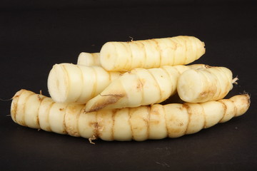 Organic arrowroot  tubers,