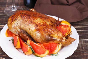 Duck with grapefruits