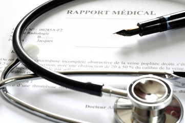 Rapport m&eacute;dical