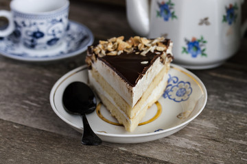 Cake bird's milk with chocolate and coconut