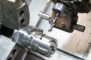 operator machining die casting machine parts