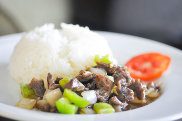 stir-fried chilies  with fried beef and rice