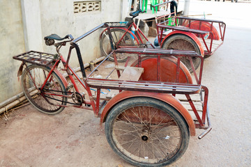 Fototapeta na wymiar freight and passenger popular bikes in Southeast Asia