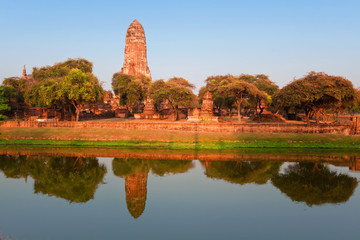 Fototapeta na wymiar Phra Ram temple ruins in province of Ayutthaya, Thailand