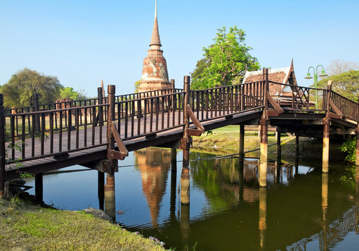 ruins of temple Chao Prab, Ayutthaya, Thailand