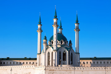 Fototapeta na wymiar Kul Sharif mosque is largest in Europe. Russia. Kazan.