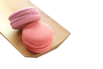 macaroon of dessert in bamboo dish.