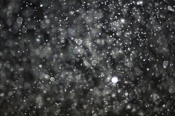 texture of white mist on a black background to 