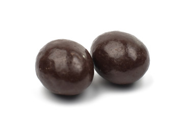 almonds in chocolate