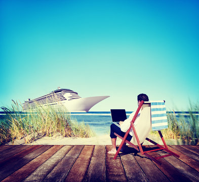Businessman Holiday Working Business Travel Beach Concept