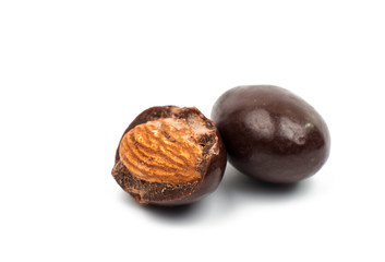 almonds in chocolate