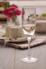 Anello Nel Vetro Di Champagne