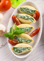 Conchiglioni