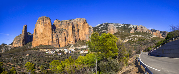 fantastic rocks of Mallos de Riglos (province of Huesca, Spain) - obrazy, fototapety, plakaty