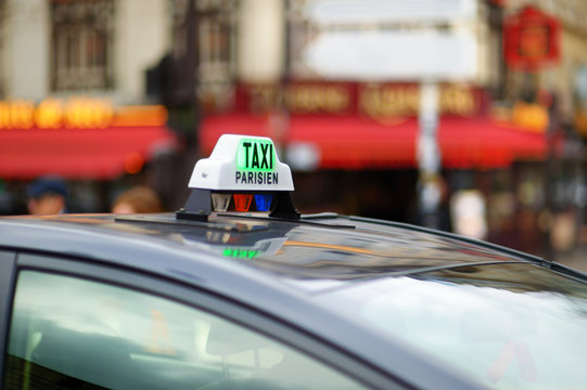 Taxi in Paris