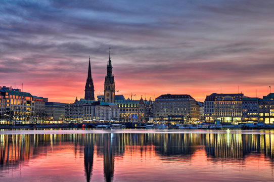 「Alster」の写真素材 | 12,898件の無料イラスト画像 | Adobe Stock