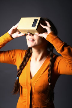 Cardboard virtual reality