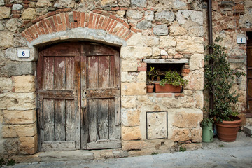 Fototapeta na wymiar antica porta