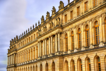 Fototapeta premium Facade of the Palace of Versailles - France